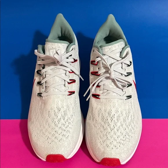 NEW Nike Air Zoom Pegasus 36 'Bowerman Track Club'